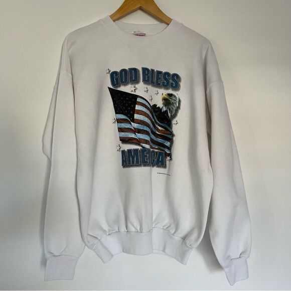 Vintage Hanes Sweatshirt - God Bless America - Large - Picture 1 of 6